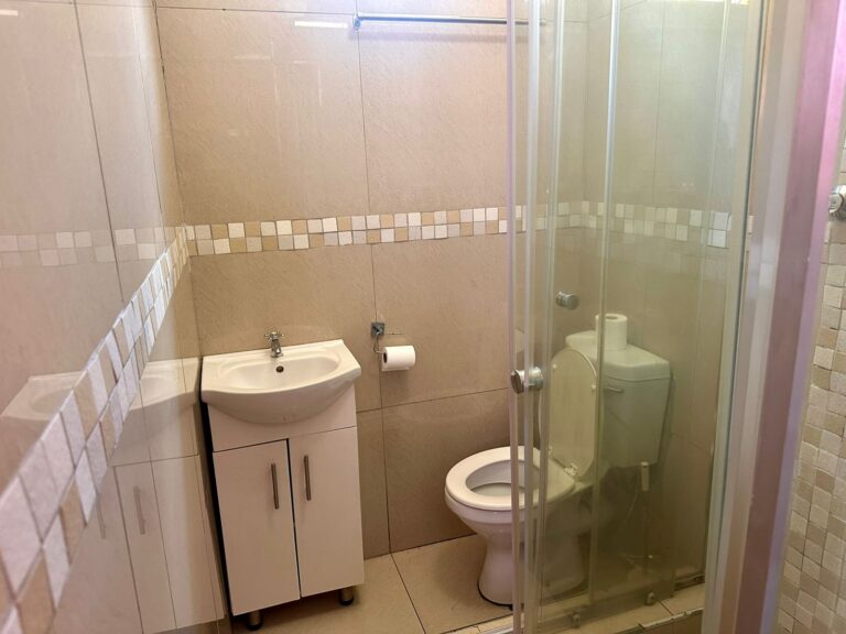 WhatsApp Image 2024-03-07 at 10.43.57 (1)